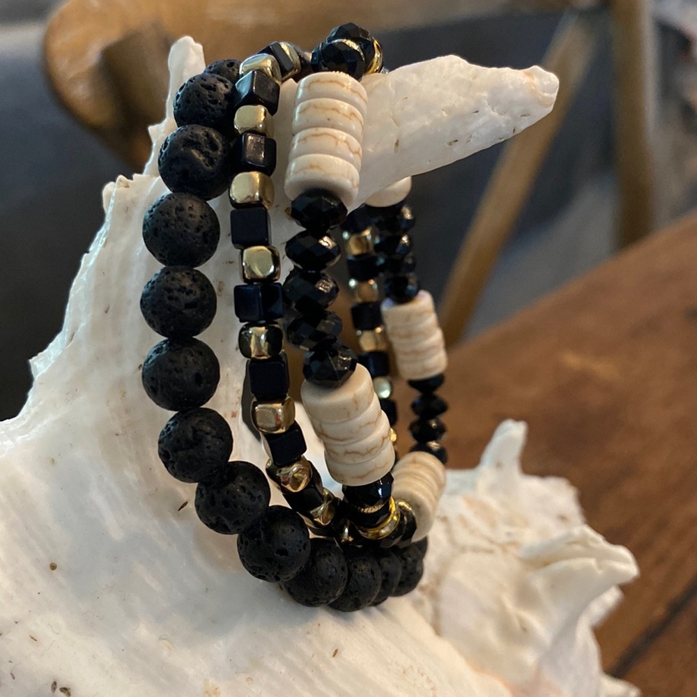 Set of three stack bracelets
